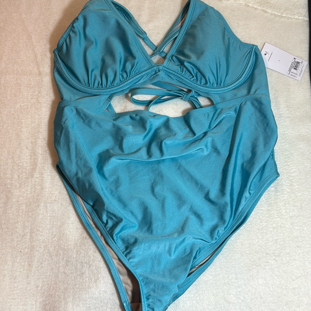 NWT ISABEL Maternity Swimsuit One-Piece Cutout Front/Back Aqua Sz L Breast Pads